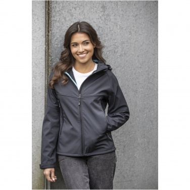 Logotrade werbemittel das Foto: Coltan Softshelljacke aus recyceltem Material für Damen