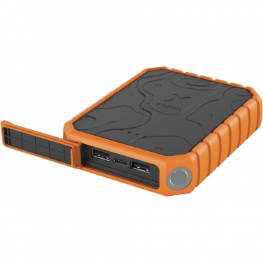 Logotrade Logogeschenke das Foto: Xtorm XR201 Xtreme 20 W 10.000 mAh QC3.0 wasserdichte, robuste Powerbank mit Taschenlampe