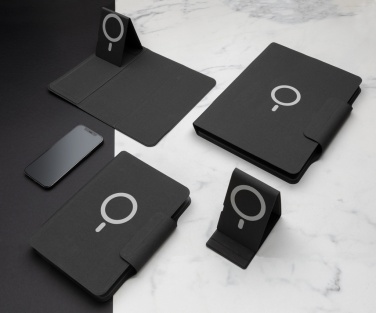 Logotrade Werbeartikel das Foto: Artic magnetischer 10W Wireless Charging Smartphonehalter