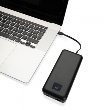 Logotrade Werbeartikel das Foto: Gridley 20.000mAh 65W Laptop Powerbank aus RCS rPlastik