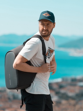 Logotrade werbemittel das Foto: Bobby Hero Small Anti-Diebstahl-Rucksack