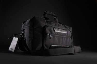 Logotrade werbemittel das Foto: Swiss Peak AWARE™ RPET Voyager Wochenendtasche