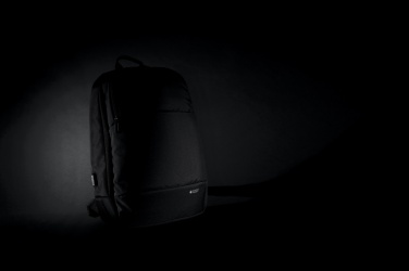 Logotrade werbemittel das Foto: Swiss Peak AWARE™ moderner 15,6" Laptop-Rucksack