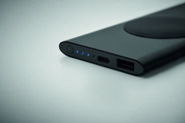 Logotrade Werbeartikel das Foto: Powerbank mit Ladestation 15W