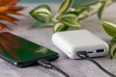 Logotrade werbemittel das Foto: Powerbank 10 000 mAh KILLIS