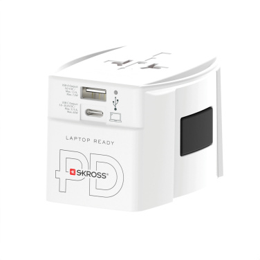 Logotrade Logogeschenke das Foto: SKROSS World Travel Adapter MUV 65W PD mit USB-C-Kabel