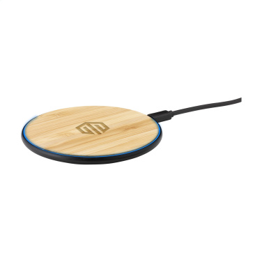 Logotrade Werbeartikel das Foto: Bamboo 10W Wireless Charger kabelloses Schnellladegerät