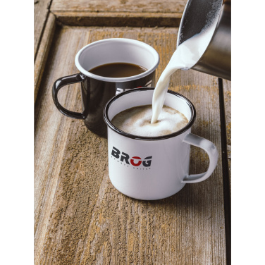 Logotrade werbemittel das Foto: Retro Emaille Tasse 350 ml