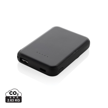 Logotrade Werbegeschenke das Foto: Stellar 5.000mAh 5W magnetische Powerbank aus RCS rec. ABS