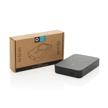 Logotrade Werbeartikel das Foto: Amporia 10.000mAh magnetische Powerbak aus RCS rec. ABS