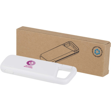 Logotrade Logogeschenke das Foto: Alkes 12 W 5.000 mAh wasserfeste Powerbank aus recyceltem Kunststoff mit Karabinerhaken