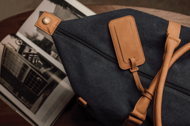 Logotrade werbemittel das Foto: VINGA Bosler RCS Kofferanhänger