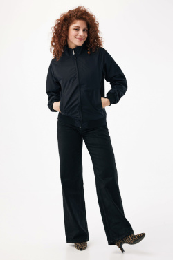 Logotrade Werbeartikel das Foto: IQONIQ Odin Urban Jacke aus recyceltem Polyester