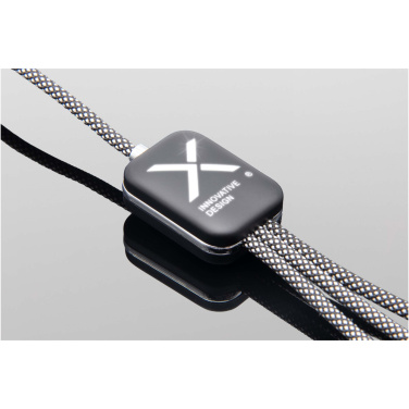 Logotrade Logogeschenke das Foto: SCX.design C33 60W Typ C Ladekabel mit doppeltem Leuchtlogo