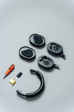 Logo trade promotional gifts picture of: Irvine RCS recycled and repairable ANC wireless headphone