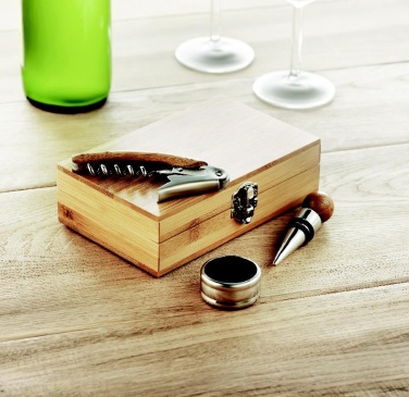 Logo trade promotional items image of: Wine set in bamboo box