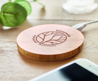 Logo trade promotional gifts picture of: Wireless charger bamboo 5W