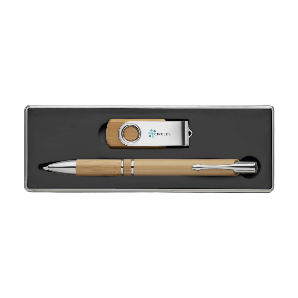 Logotrade promotional gift image of: Bamboo Connect Giftset 8 GB