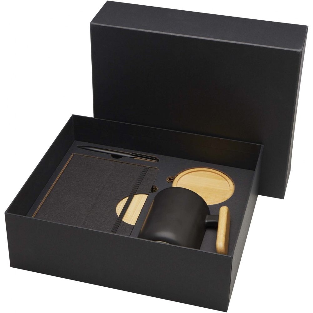 Logotrade firmakingi foto: Kinkekomplekt Laura A5 märkmiku, pastaka ja kruusiga