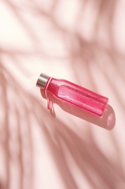 Logotrade ärikingid pilt: VINGA Lean tritaanist veepudel