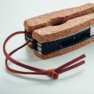 Logo trade ärikingi pilt: Mitme tööriistaga taskunoa kork