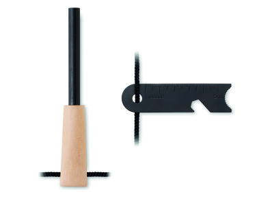 Logo trade firmakingid foto: FUEGOR männipuidust süütevahendite komplekt