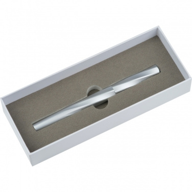 Logotrade reklaamkingituse foto: MoLu messingist tindipliiats Praia Grande