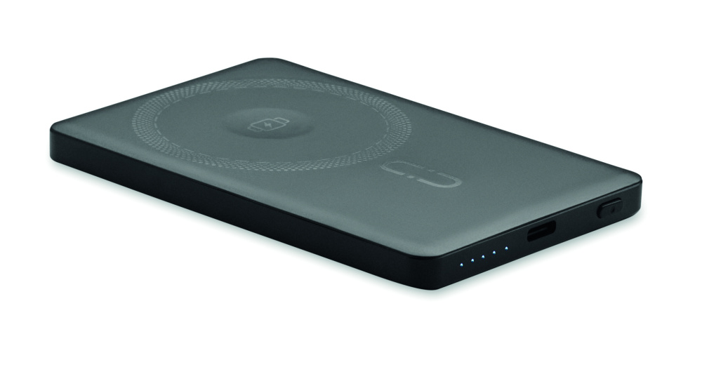 Logotrade reklaamkingid pilt: Magnetiline varupatarei 5000mAh 15W