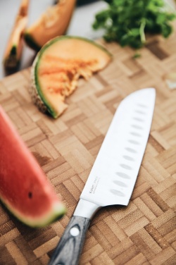 Logotrade reklaminės dovanos nuotrauka: VINGA Kaiser Santoku peilis