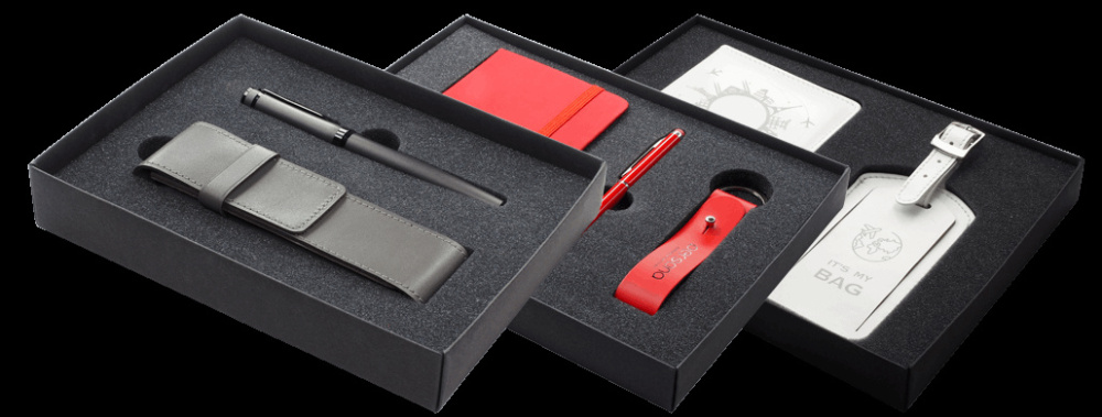 Logotrade logo dāvanas foto: Komplekta kastīte (12x12x5,5cm) 1307037