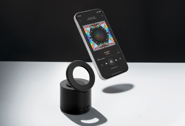 Logotrade logo dāvanas foto: Magpulse RCS pārstrādātas plastmasas 3W skaļrunis ar magnētisku turētāju