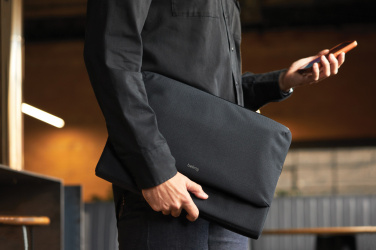 Лого трейд pекламные подарки фото: Bellroy Laptop Caddy 16"