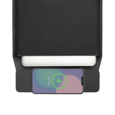 Лого трейд pекламные cувениры фото: Swiss Peak 15W магнитный чехол для ноутбука 14-15,6"