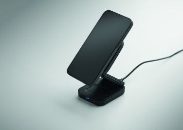 Логотрейд pекламные продукты картинка: 3in1 foldable charging station