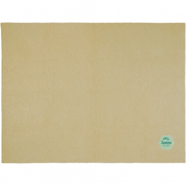 Logotrade kampanjprodukter bild: Suzy 150 x 120 cm stickad filt i GRS-polyester