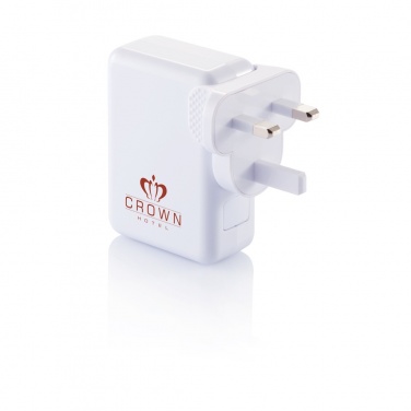 Logotrade profilreklam bild: Reseadapter med fyra USB-portar