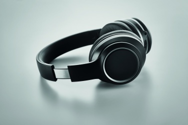 Logotrade presentreklam bild: ANC headphone and pouch