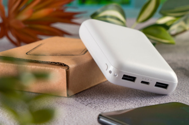 Logotrade profilprodukter bild: Powerbank 10 000 mAh KILLIS