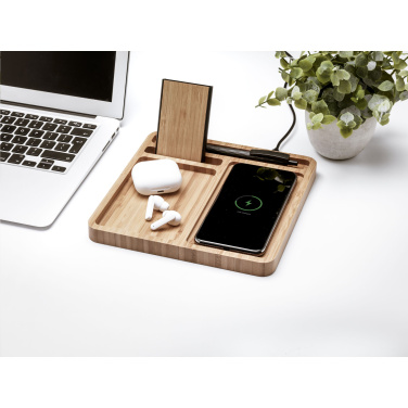 Logotrade profilprodukter bild: Bamboo Organizer laddare