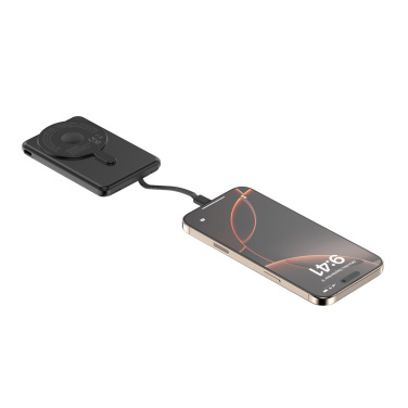 Logotrade presentreklam bild: Urban Vitamin Redwood 5in1 5000mah 20WPD magnetisk powerbank