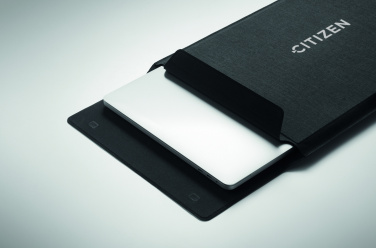 Logotrade kampanjprodukter bild: 16 tums laptopfodral i filt