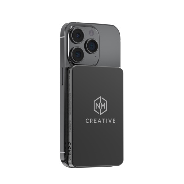 Logotrade profilreklam bild: Urban Vitamin Marin 5000mAh magnetisk 15W trådlös powerbank